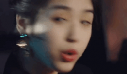 斗鸡眼女网红