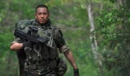 娱乐圈特种兵,娱乐圈特种兵的传奇人生