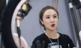 穿越娱乐圈吃瓜爽文